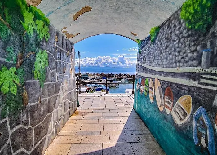 P.a.l.m.e. Apartament